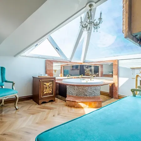 Sakine Hanim Mansion Istanboel